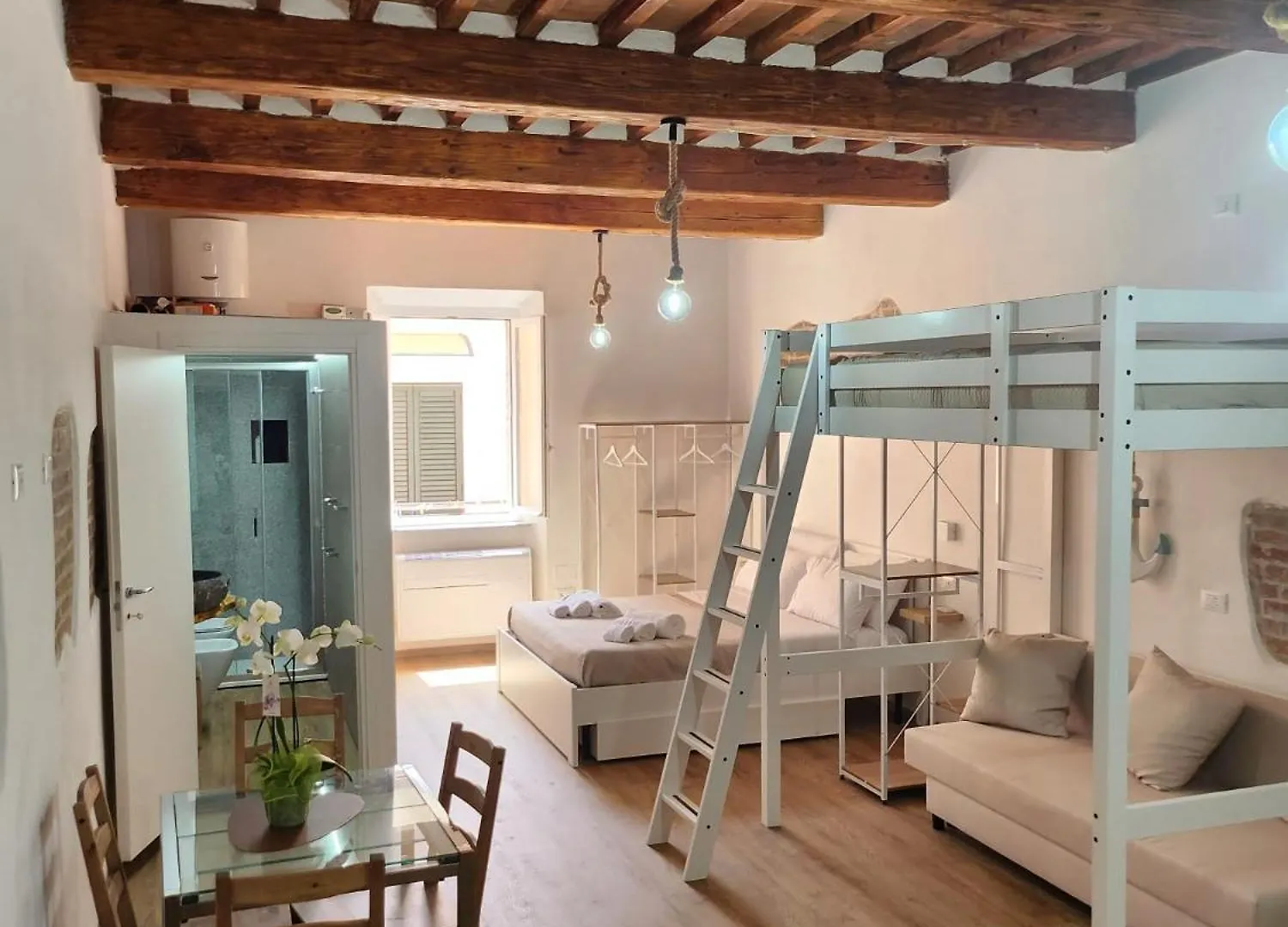Ancora Giglio Home جيليو بورتو 0*,  إيطاليا